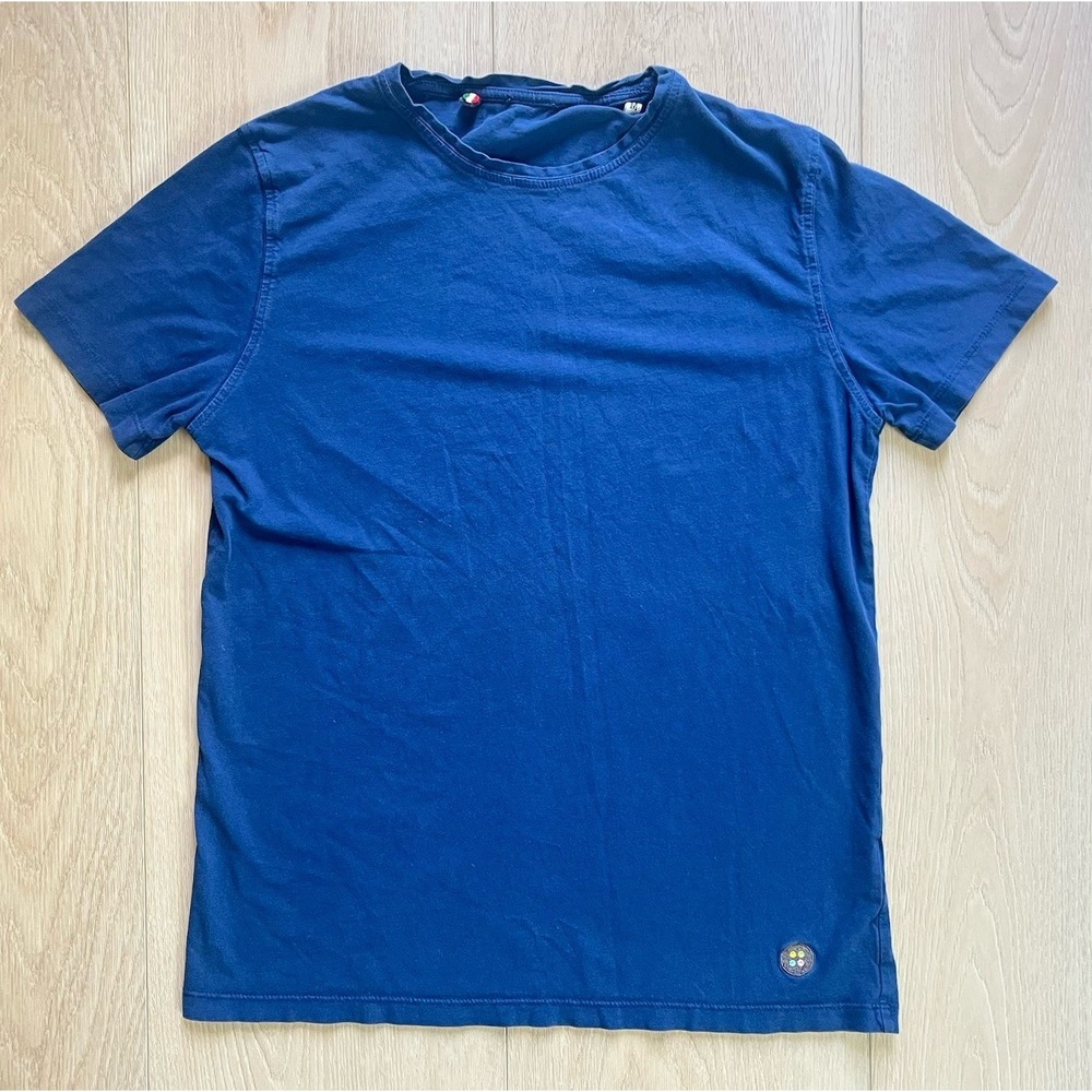 Italian Blue T-shirt Men women teen Size Med Short Sleeve Cotton Crew Neck